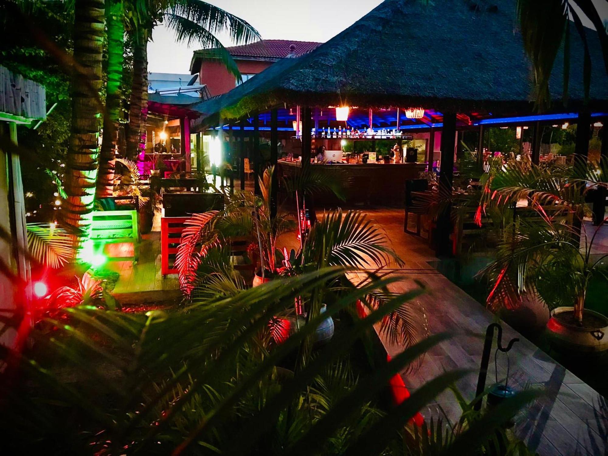 Le Patio Otel Lomé Dış mekan fotoğraf
